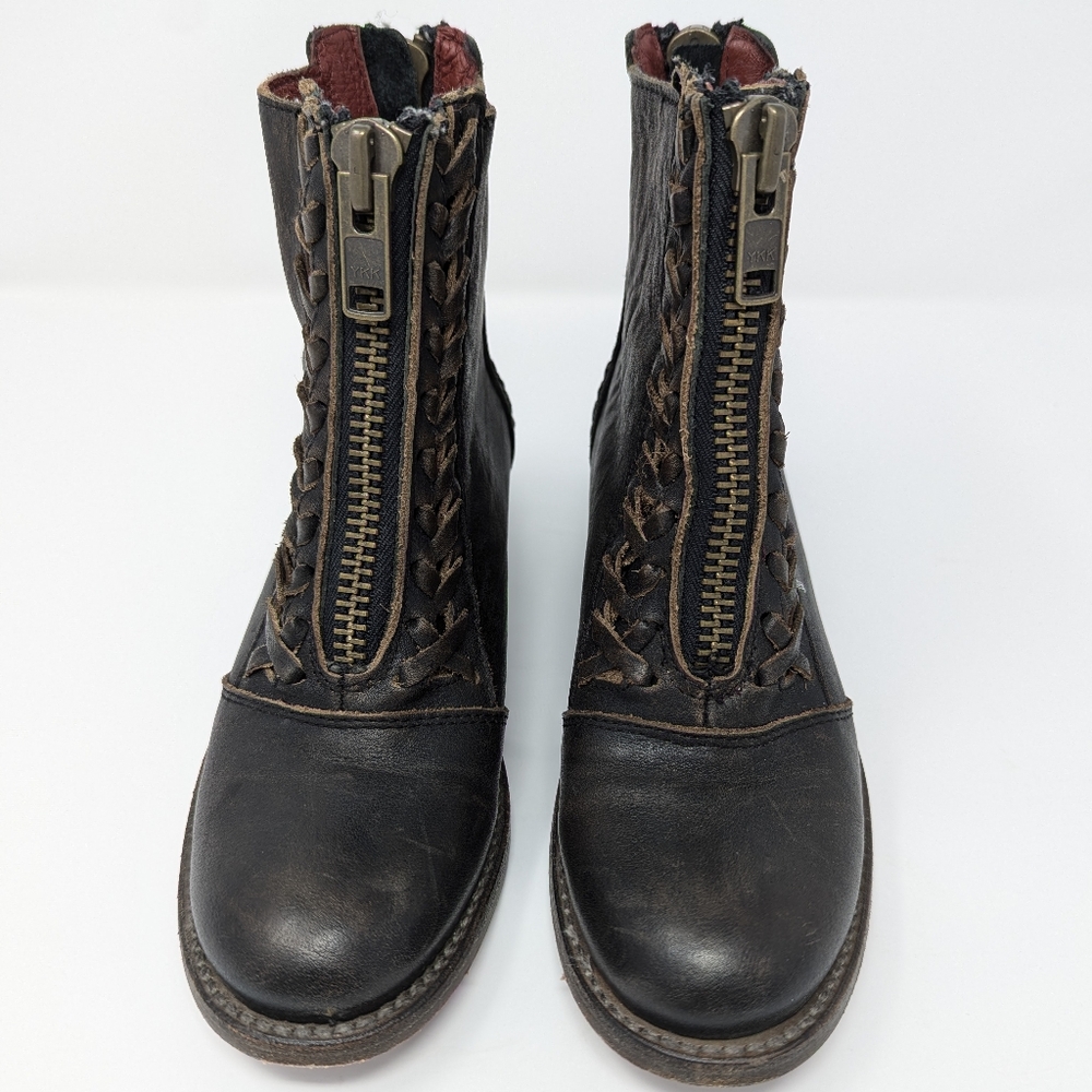 Black Freebird Wales size 5
